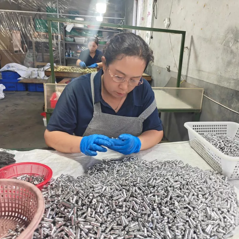 ما هي اختبارات الجودة التي تستخدمها شركة Tuoyuan Metal في تصنيع المعادن؟